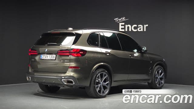 BMW X5 2026 — ფოტო 32/35