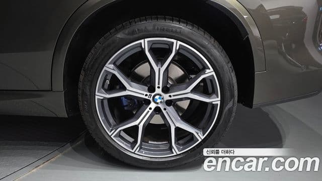 BMW X5 2026 — ფოტო 2/35