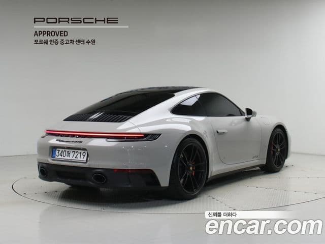 Porsche 911 2024 — Photo 16/20