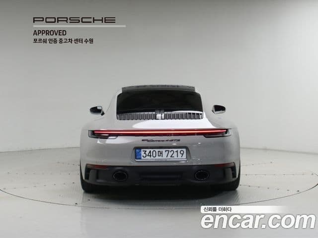 Porsche 911 2024 — Photo 20/20