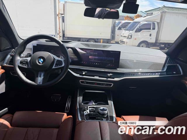 BMW X7 2026 — Photo 10/11