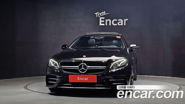 Mercedes-Benz E-Class 2020 — ფოტო 26/30