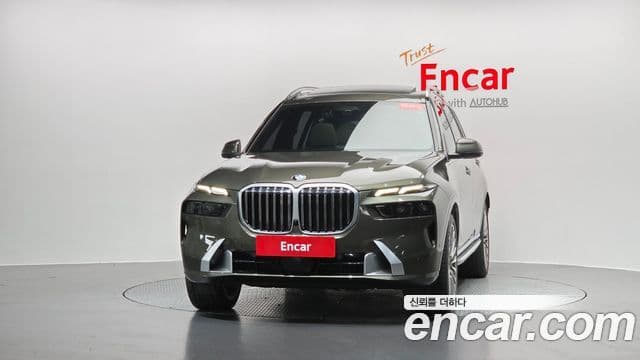 BMW X7 2023 — Photo 7/31