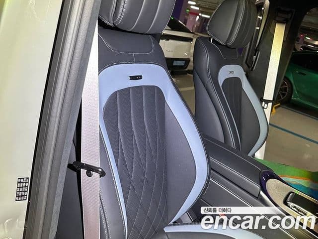 Mercedes-Benz G-Class 2026 — Photo 7/8