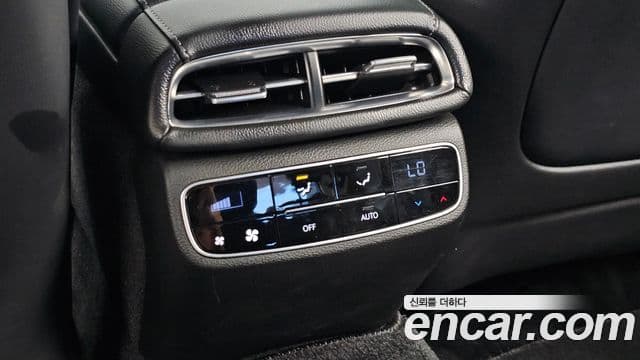Genesis G80 2021 — ფოტო 27/35