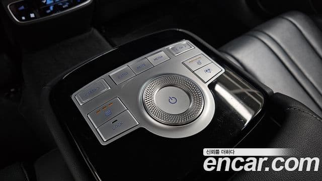 Genesis G80 2021 — ფოტო 12/35
