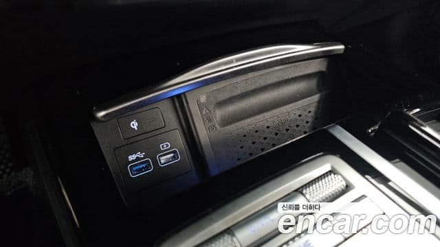 Genesis G80 2021 — ფოტო 28/35