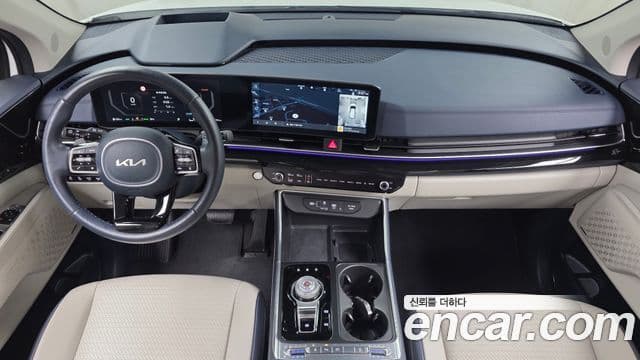Kia Carnival 2024 — Photo 17/35