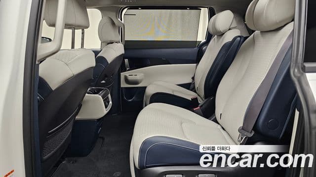 Kia Carnival 2024 — Photo 6/35