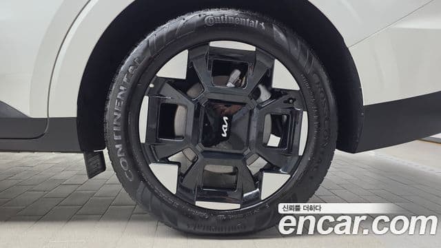 Kia Carnival 2024 — Photo 35/35