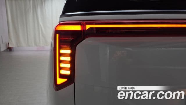 Kia Carnival 2024 — Photo 20/35
