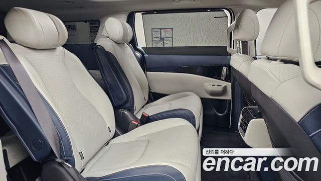 Kia Carnival 2024 — Photo 5/35