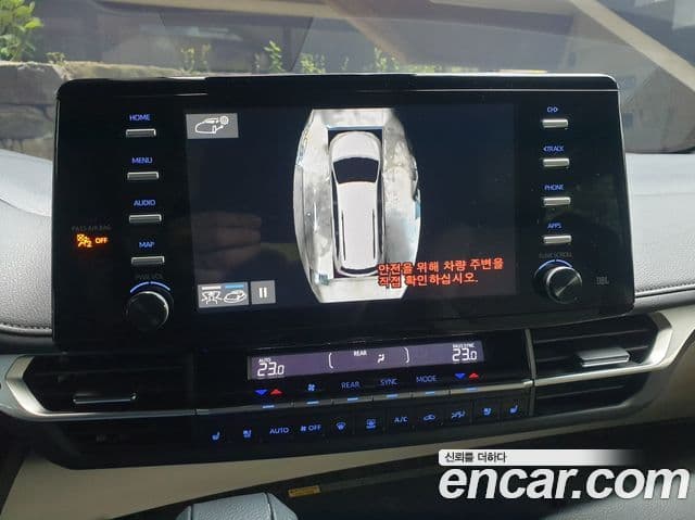 Toyota Sienna 2022 — Photo 15/20