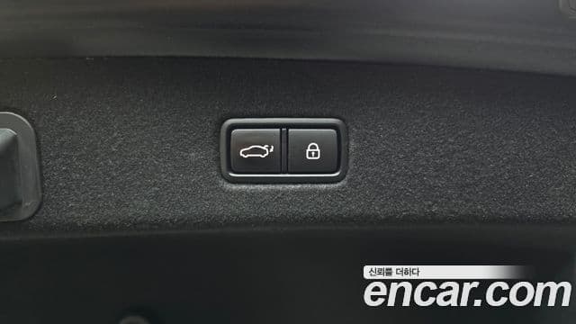 Kia The K9 2019 — Photo 21/34