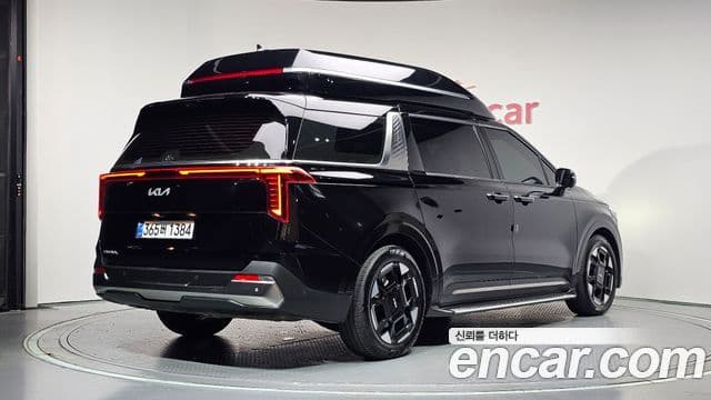 Kia Carnival 2025 — Фото 2/20
