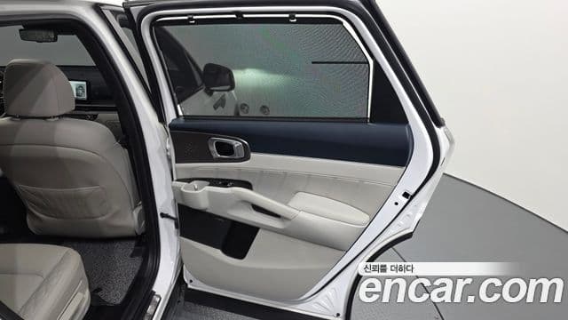 Kia Sorento 2024 — Photo 20/34