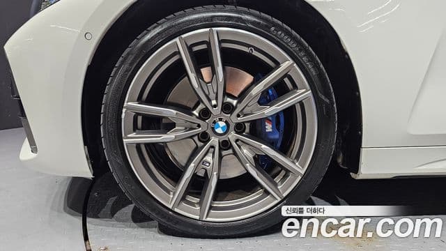 BMW 4 Series 2023 — Şəkil 20/33