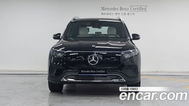 Mercedes-Benz EQB 2025 — ფოტო 2/18