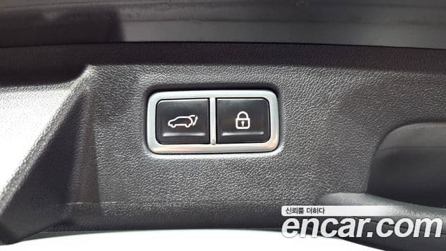 Kia Sorento 2022 — Фото 16/20