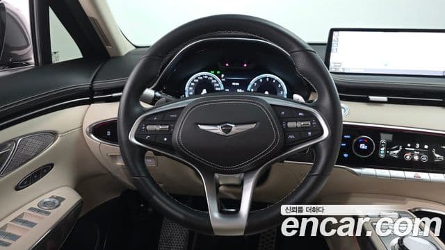 Genesis GV70 2023 — ფოტო 31/42
