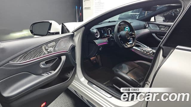 Mercedes-Benz AMG GT 2023 — Photo 30/40