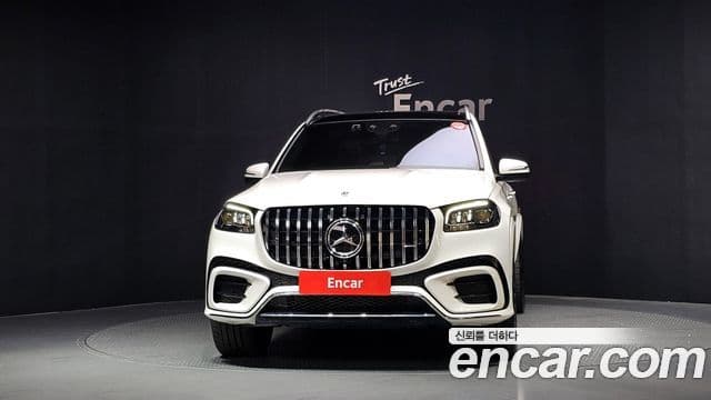 Mercedes-Benz GLS-Class 2024 — Photo 15/20