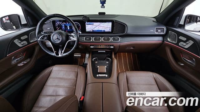 Mercedes-Benz GLS-Class 2024 — Photo 3/20