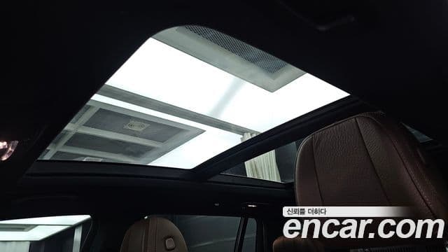 Mercedes-Benz GLS-Class 2024 — Photo 12/20