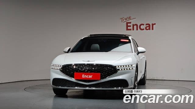 Genesis G90 2022 — Şəkil 33/38