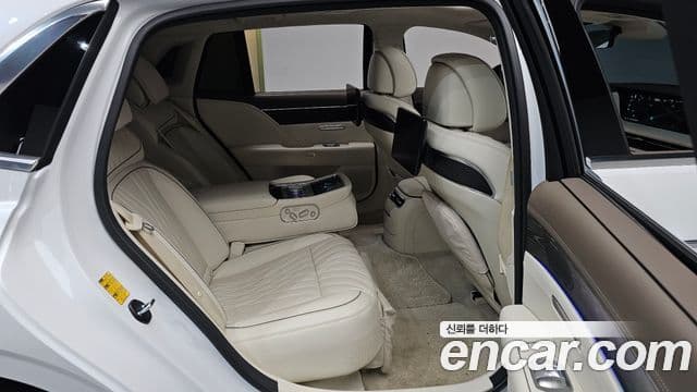 Genesis G90 2022 — Şəkil 4/38