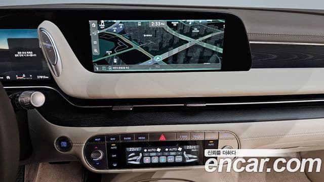 Genesis G90 2022 — Şəkil 23/38