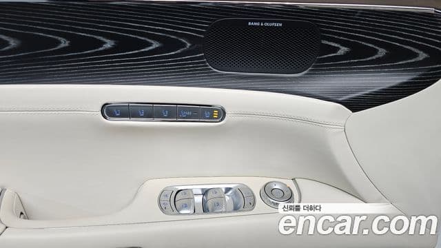 Genesis G90 2022 — Şəkil 2/38
