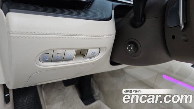 Genesis G90 2022 — Şəkil 34/38