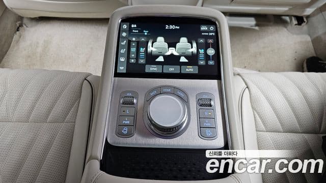 Genesis G90 2022 — Şəkil 17/38