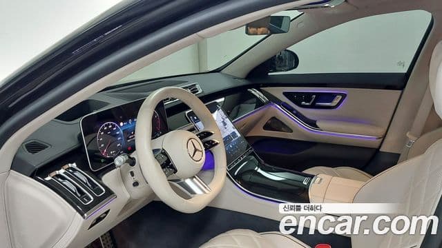 Mercedes-Benz S-Class 2025 — Photo 18/18