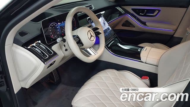 Mercedes-Benz S-Class 2025 — Photo 5/18