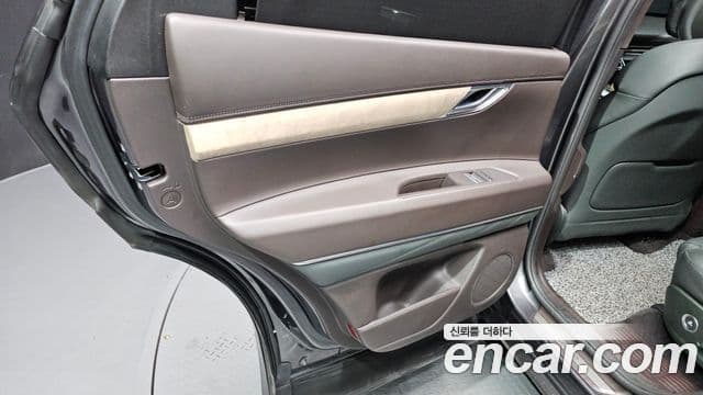 Genesis GV80 2022 — Şəkil 15/33