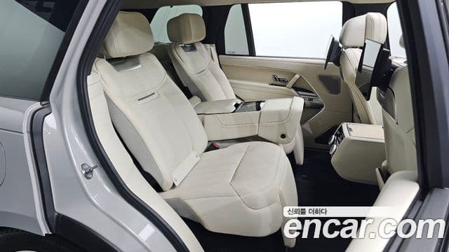 Land Rover Range Rover 2025 — Photo 20/20