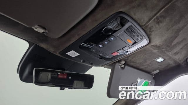 Kia Carnival 2025 — Photo 38/39
