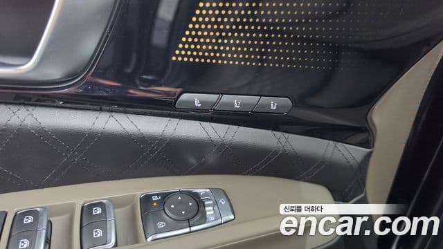 Kia Carnival 2025 — Photo 13/39