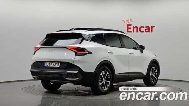 Kia Sportage 2024 — Фото 2/20