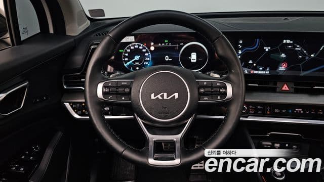 Kia Sportage 2024 — Фото 13/20