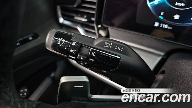 Kia Sportage 2024 — ფოტო 28/34