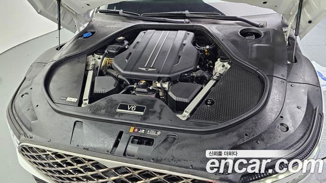Genesis G90 2022 — Photo 23/31