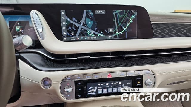 Genesis G90 2022 — Photo 26/31