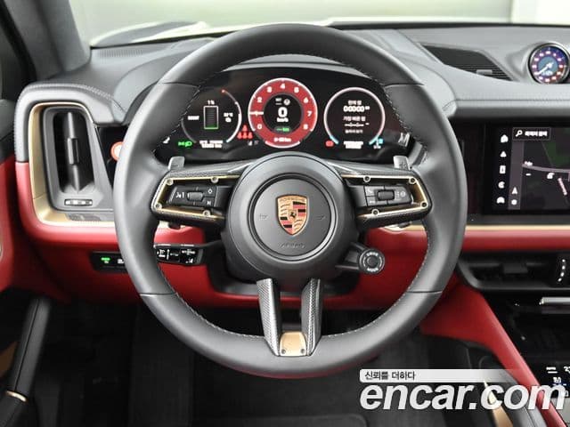 Porsche Cayenne 2025 — ფოტო 3/20