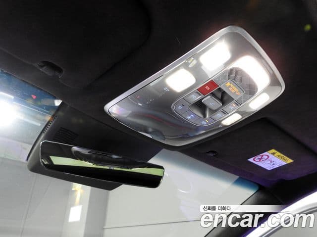 Genesis G80 2024 — Photo 11/20