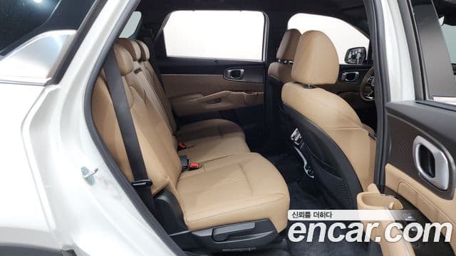 Kia Sorento 2025 — Şəkil 2/31