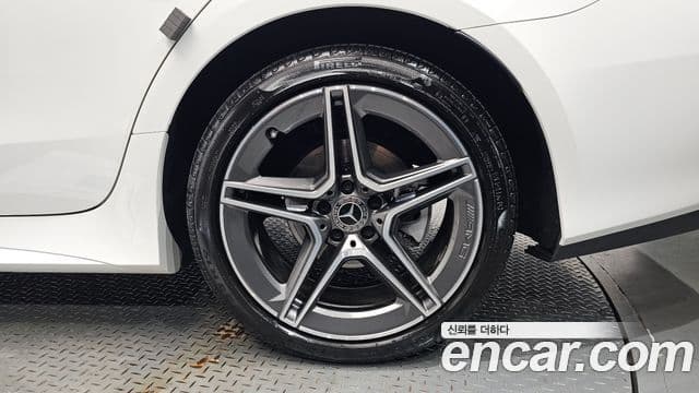 Mercedes-Benz CLS-Class 2023 — ფოტო 19/34