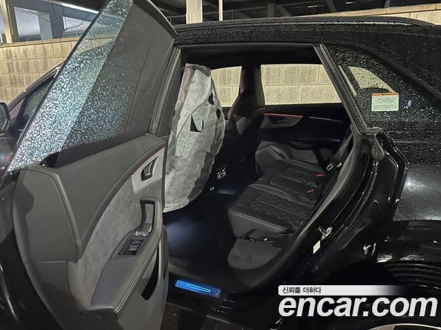 Audi Q8 2026 — Şəkil 6/9